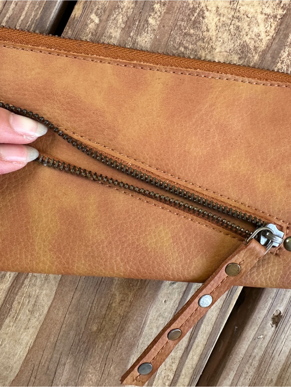 Free People Vegan Leather Distressed Zip Around Wristlet Wallet Boho - Picture 4 of 5